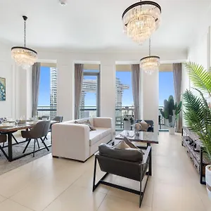 First Class 2br With Full Skyline & Sea View Dubai