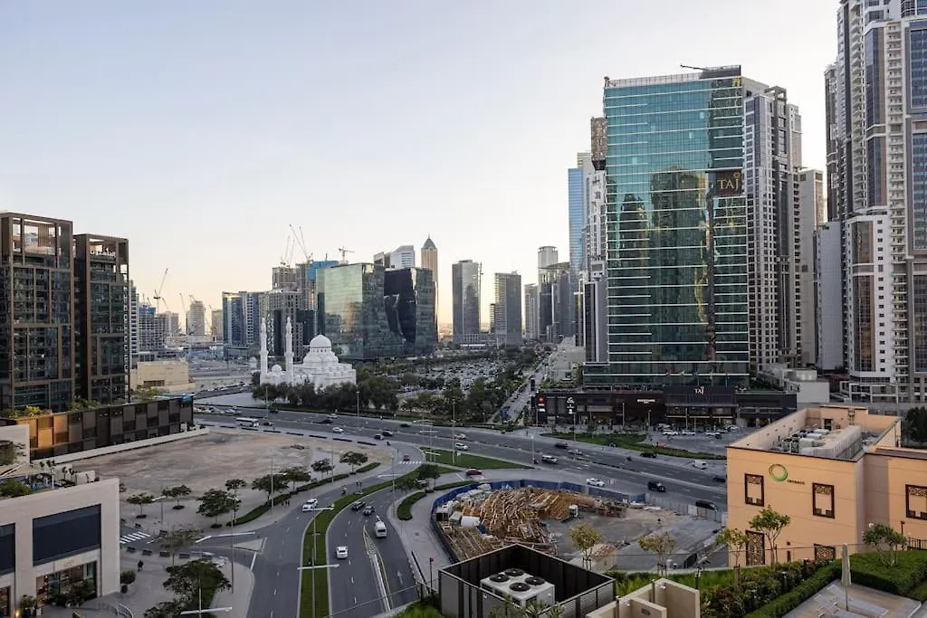 Luxury Apartment At Burj Crown By Emaar Dubai