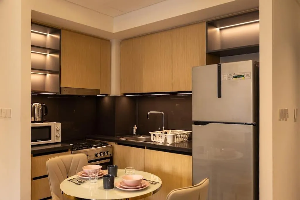 Luxury Apartment At Burj Crown By Emaar Dubai United Arab Emirates