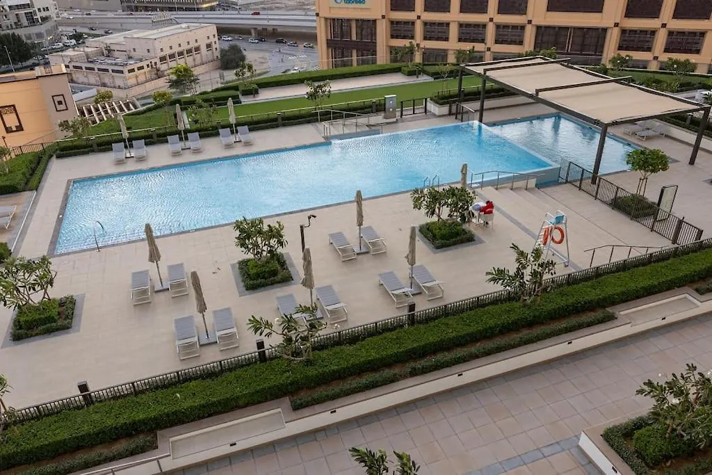 Luxury Apartment At Burj Crown By Emaar 두바이